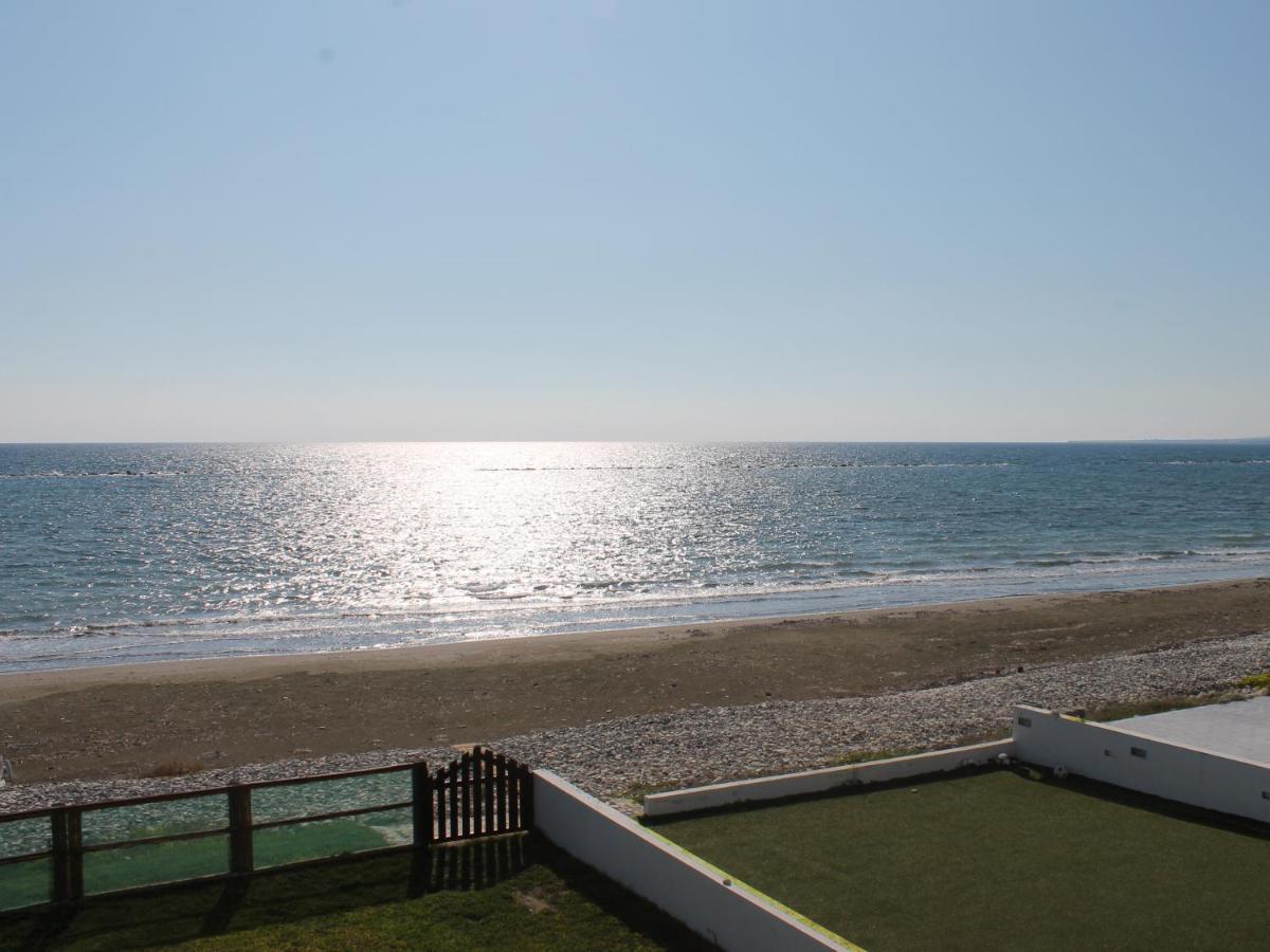 Panorama Beach House, 5 Meters To The Sea Перволия Экстерьер фото